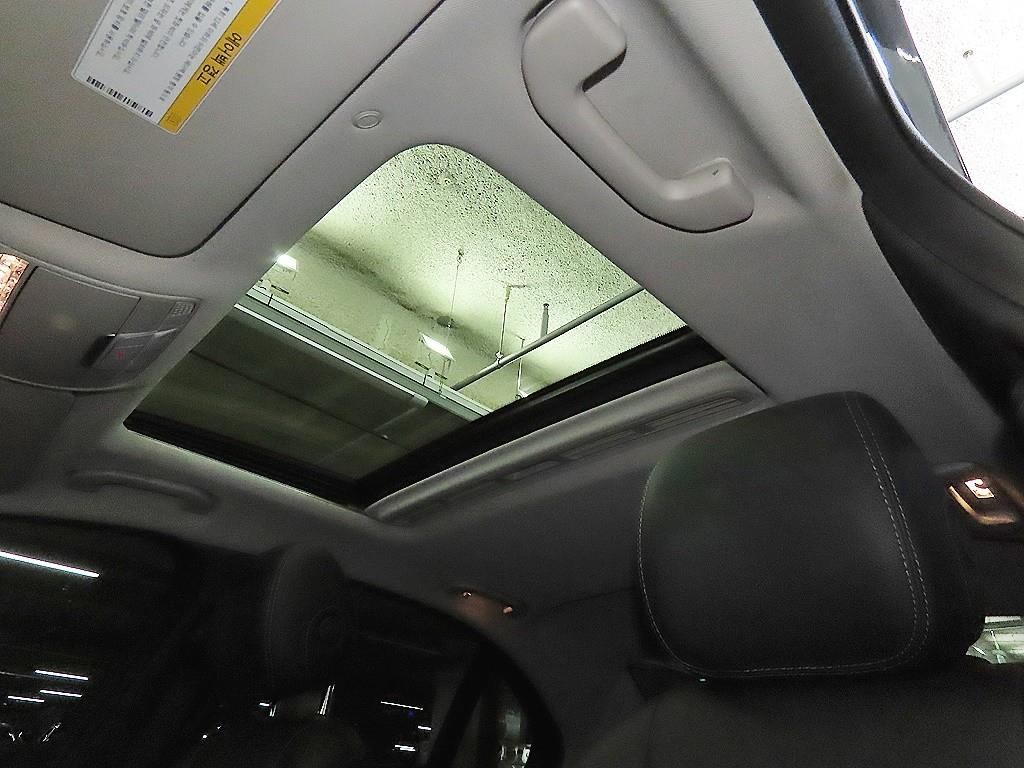 벤츠 C 클래스 C클래스 W205 C200 이미지 17