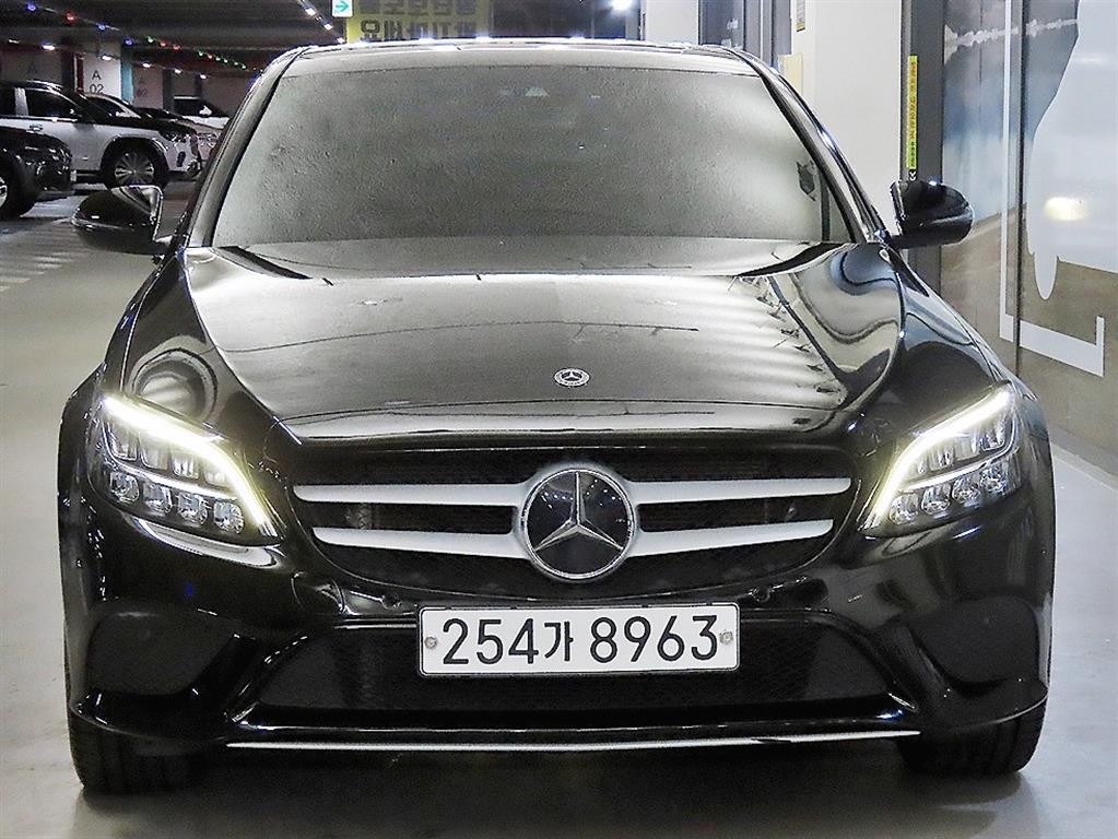 벤츠 C 클래스 C클래스 W205 C200 이미지 2