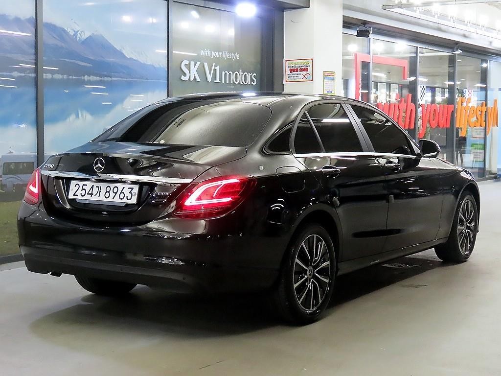 벤츠 C 클래스 C클래스 W205 C200 이미지 4