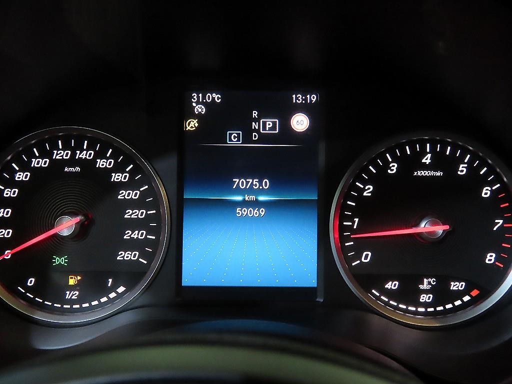 벤츠 C 클래스 C클래스 W205 C200 이미지 9