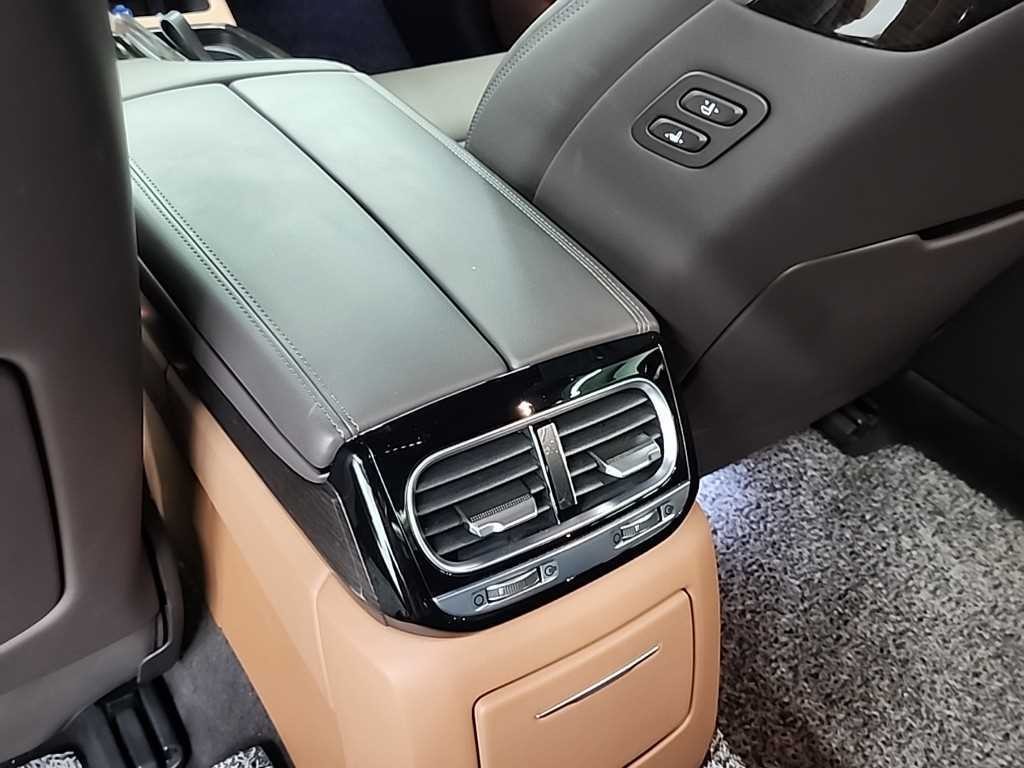 제네시스 G90 3.8 GDI 럭셔리 이미지 13