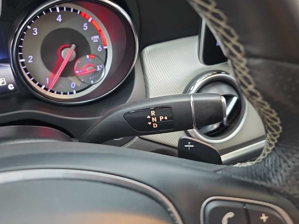 벤츠 GLA 클래스 GLA클래스 X156 GLA200 D 4MATIC 이미지 8