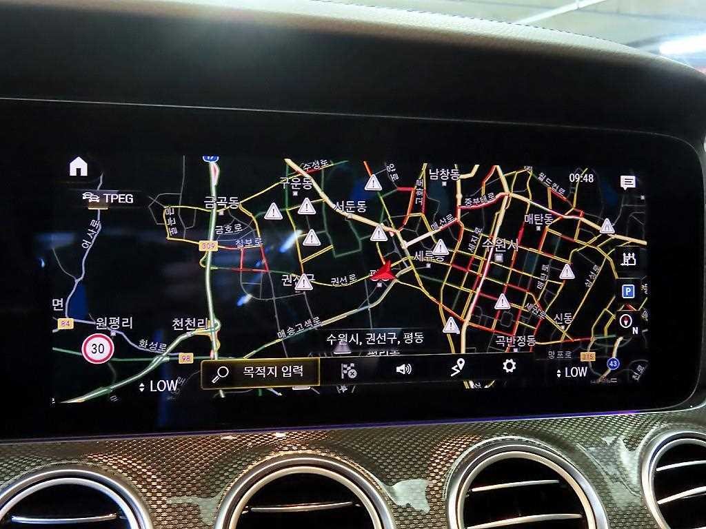 벤츠 E 클래스 E-클래스 W213 E53 AMG 4MATIC+ 이미지 13
