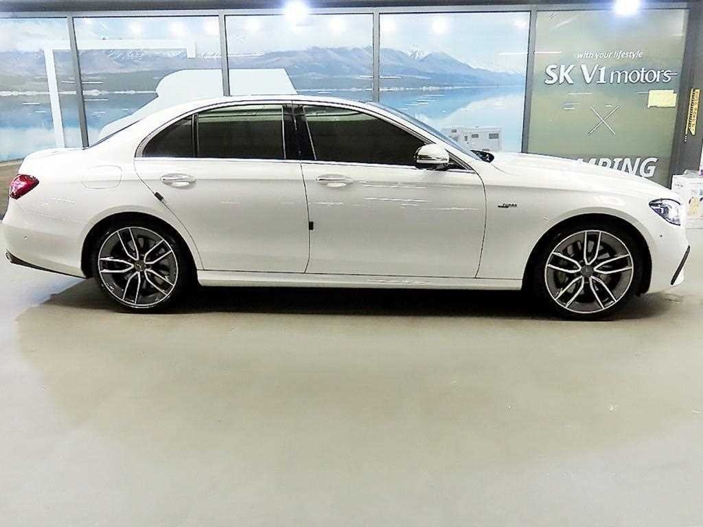 벤츠 E 클래스 E-클래스 W213 E53 AMG 4MATIC+ 이미지 3
