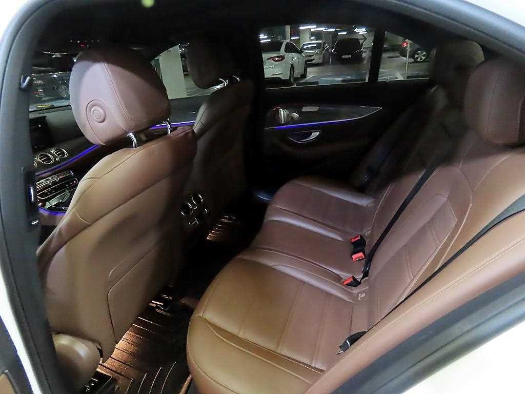 벤츠 E 클래스 E-클래스 W213 E53 AMG 4MATIC+ 이미지 7