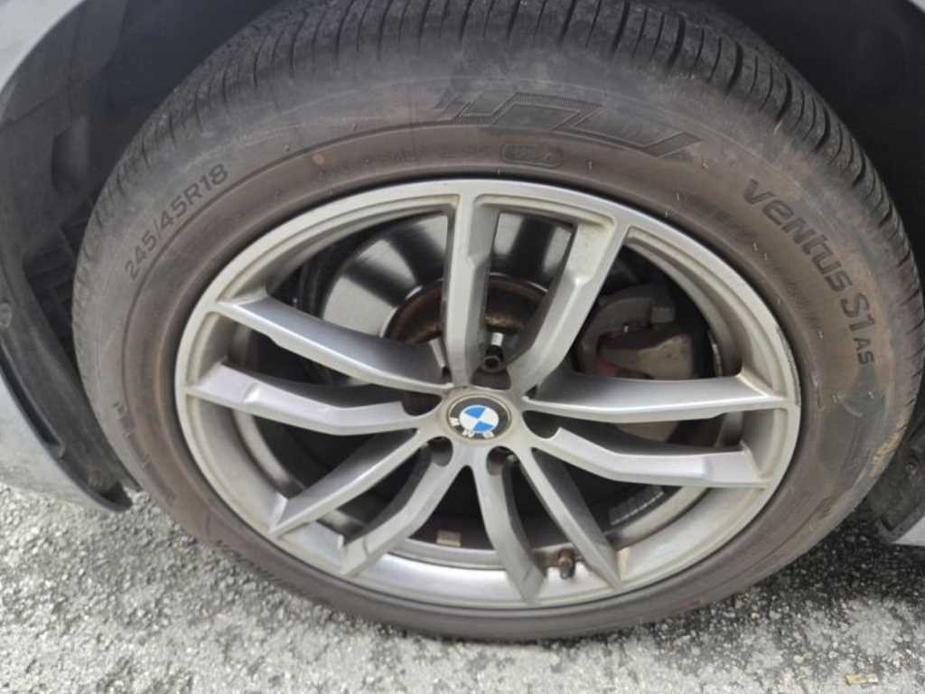 BMW 5시리즈 5시리즈 (G30) 520d xDrive M 스포츠 플러스 이미지 18