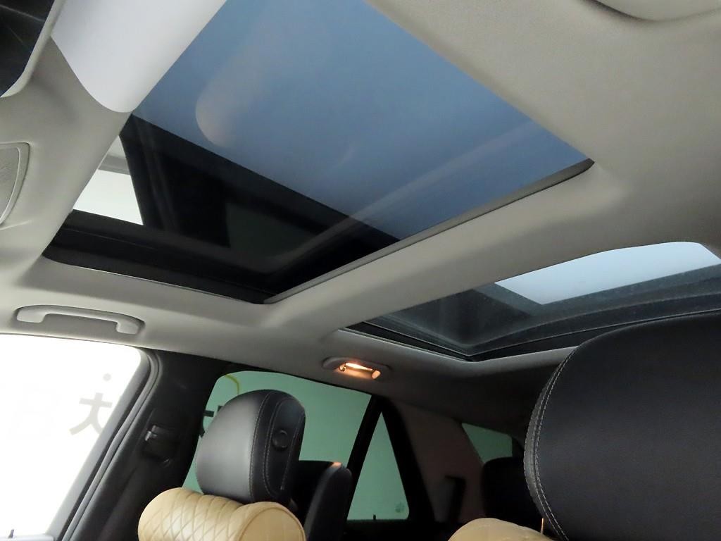 벤츠 M 클래스 뉴 M클래스 W166 ML350 블루텍 4매틱 이미지 16