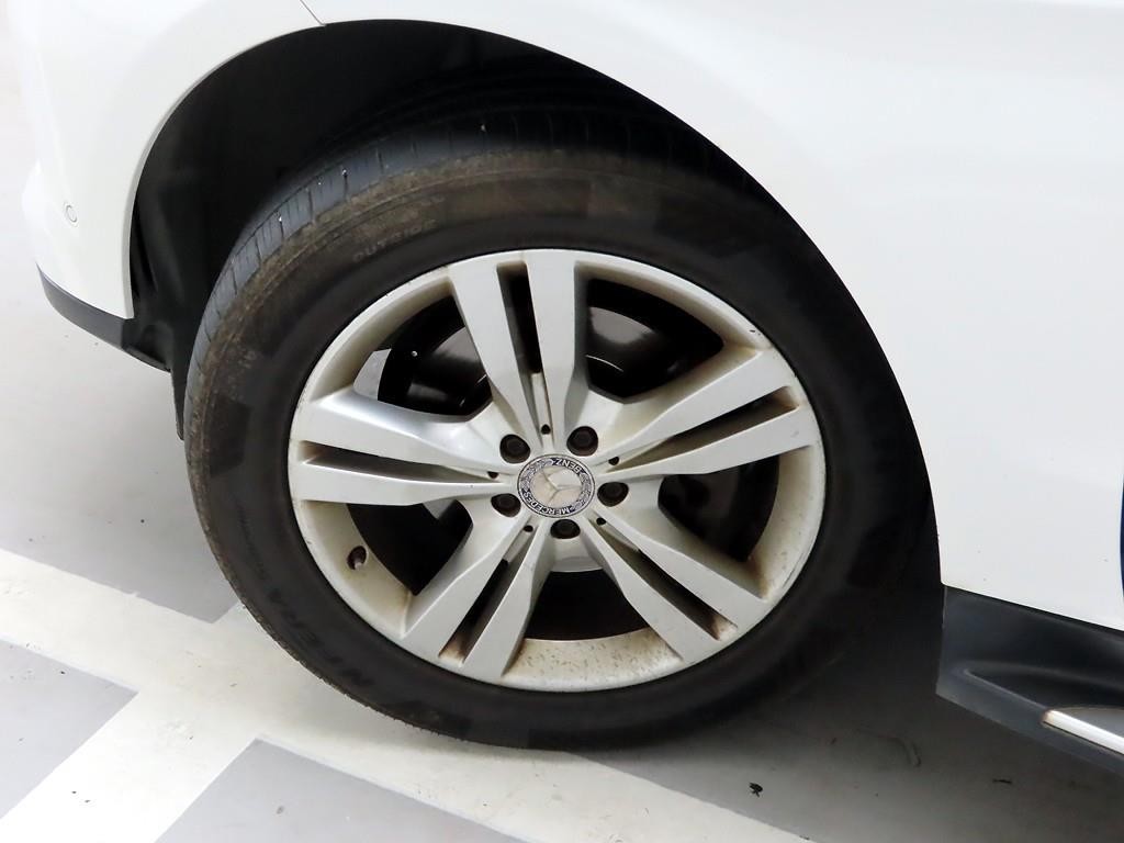 벤츠 M 클래스 뉴 M클래스 W166 ML350 블루텍 4매틱 이미지 19