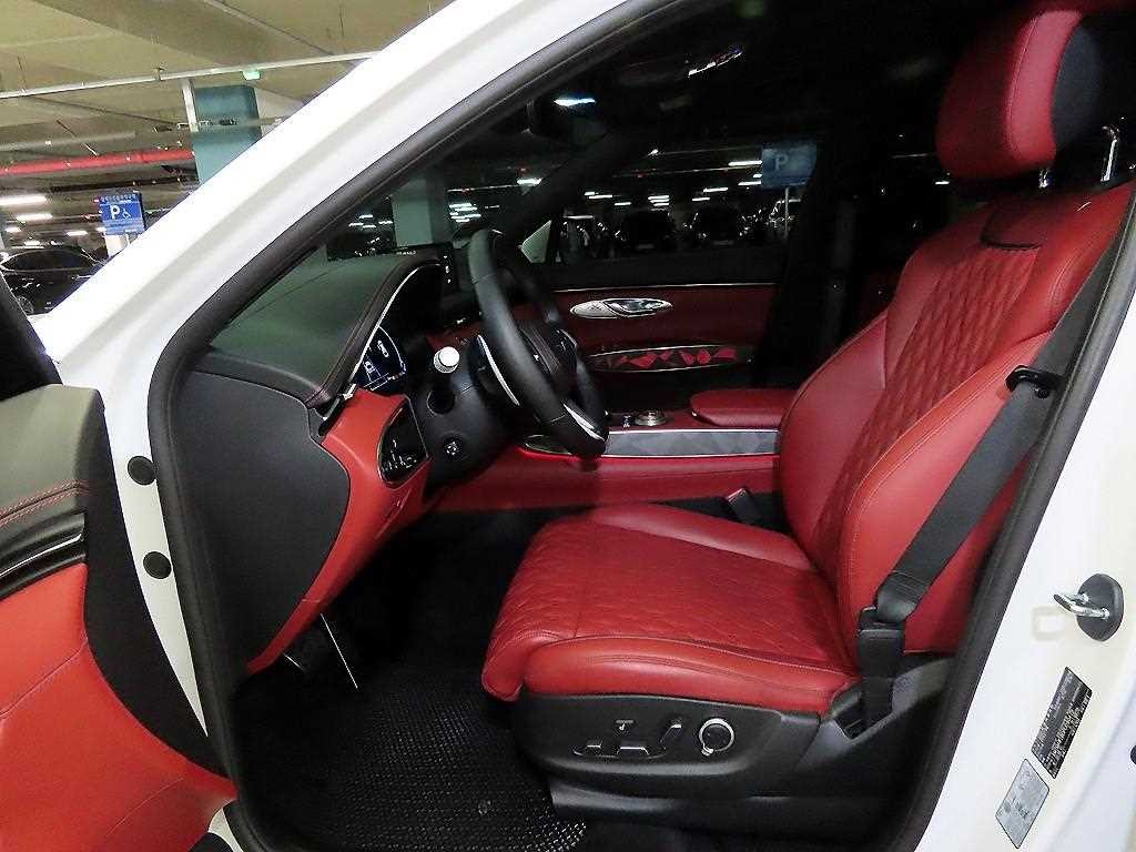 제네시스 GV70 2.5T 가솔린 AWD 스포츠 이미지 6