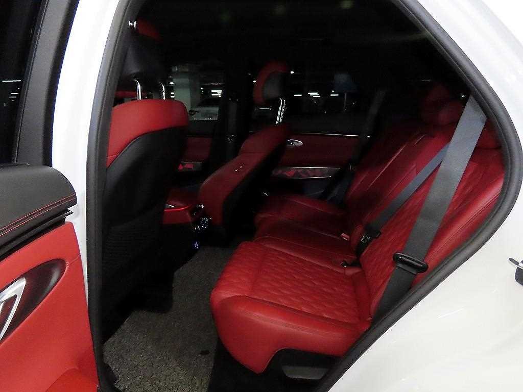 제네시스 GV70 2.5T 가솔린 AWD 스포츠 이미지 7