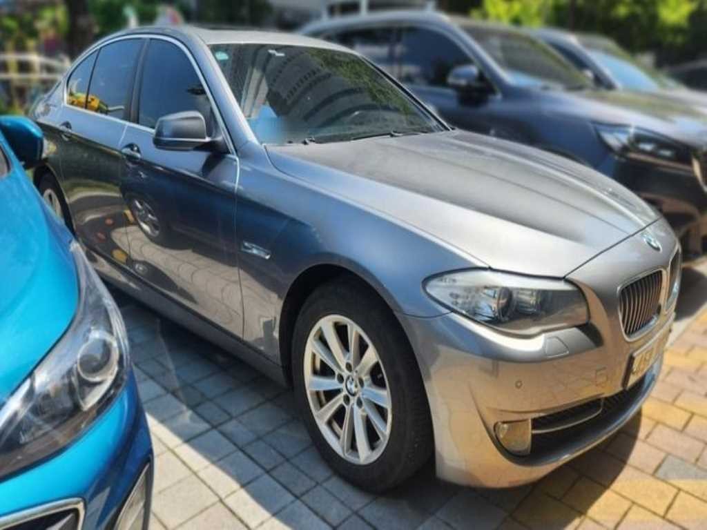 BMW 5시리즈 5시리즈 (F10) 520d 이미지 3