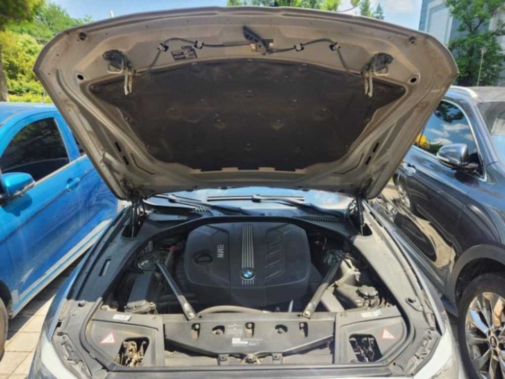 BMW 5시리즈 5시리즈 (F10) 520d 이미지 5