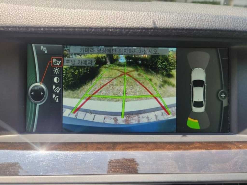 BMW 5시리즈 5시리즈 (F10) 520d 이미지 8
