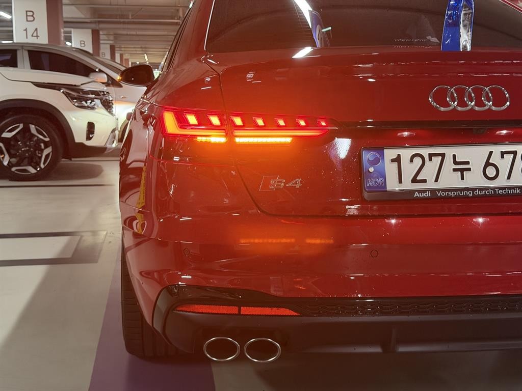 아우디 S4 S4 (B9) 3.0 TFSI 콰트로 이미지 20