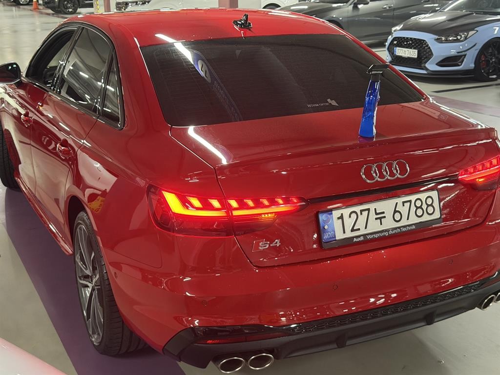 아우디 S4 S4 (B9) 3.0 TFSI 콰트로 이미지 4
