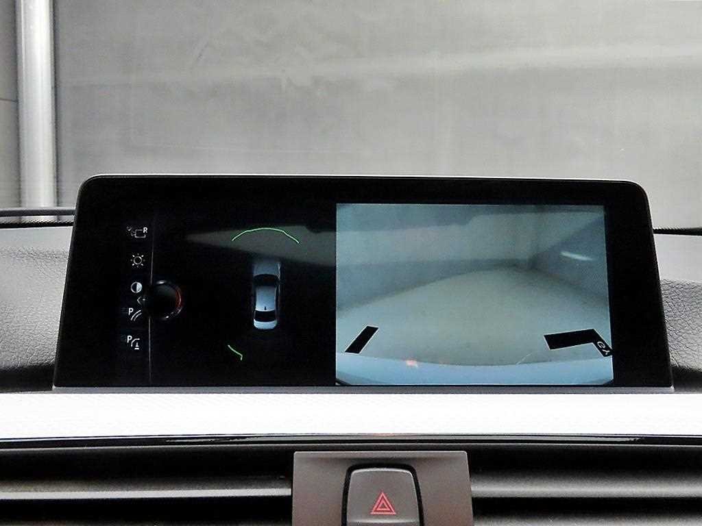 BMW 3시리즈 3시리즈 (F30) 320d M 스포츠 이미지 15