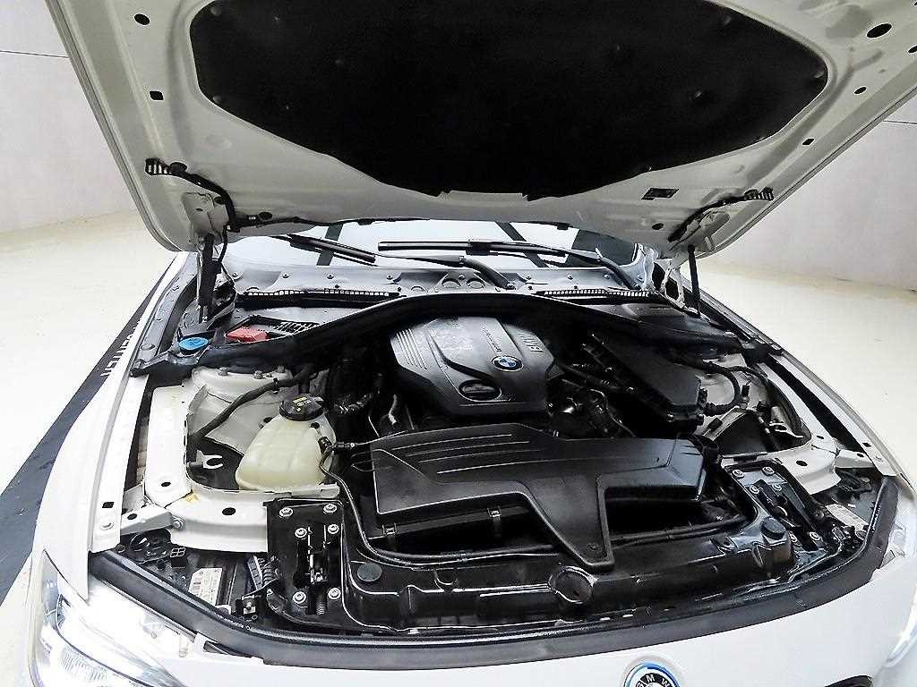 BMW 3시리즈 3시리즈 (F30) 320d M 스포츠 이미지 19