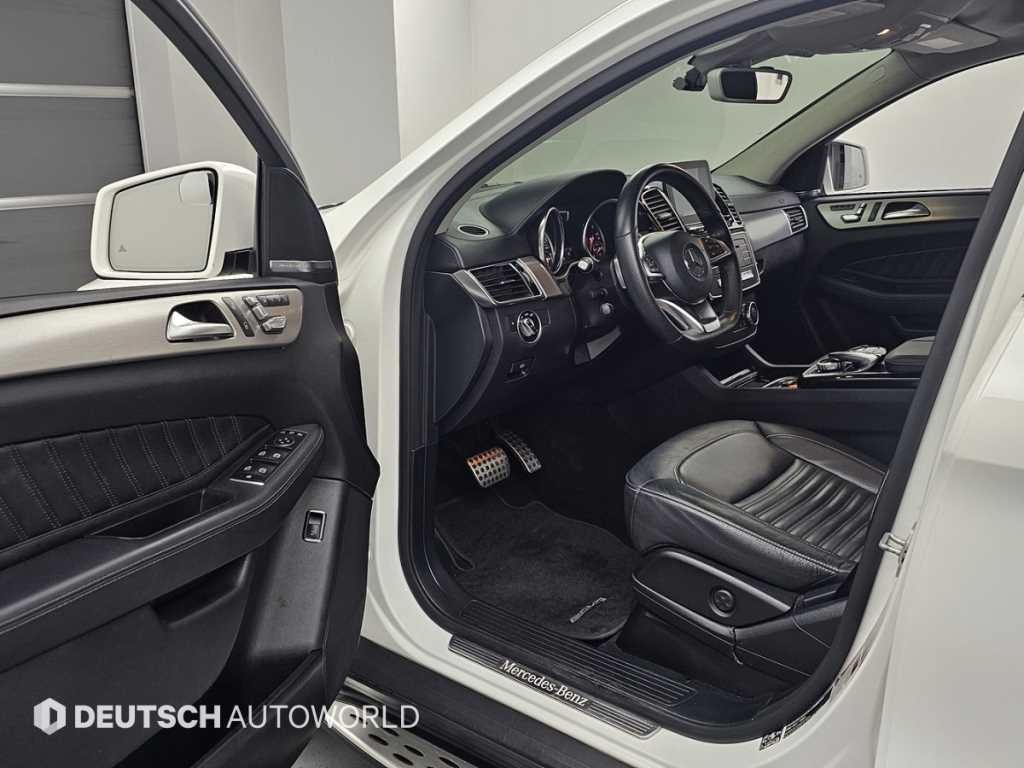 벤츠 GLE 클래스 GLE 클래스 W166 GLE 350 d 4MATIC 쿠페 이미지 11