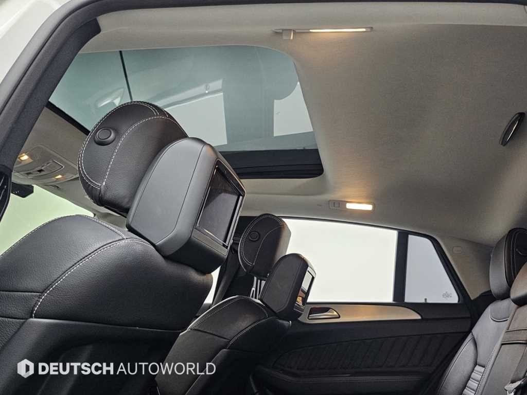 벤츠 GLE 클래스 GLE 클래스 W166 GLE 350 d 4MATIC 쿠페 이미지 18