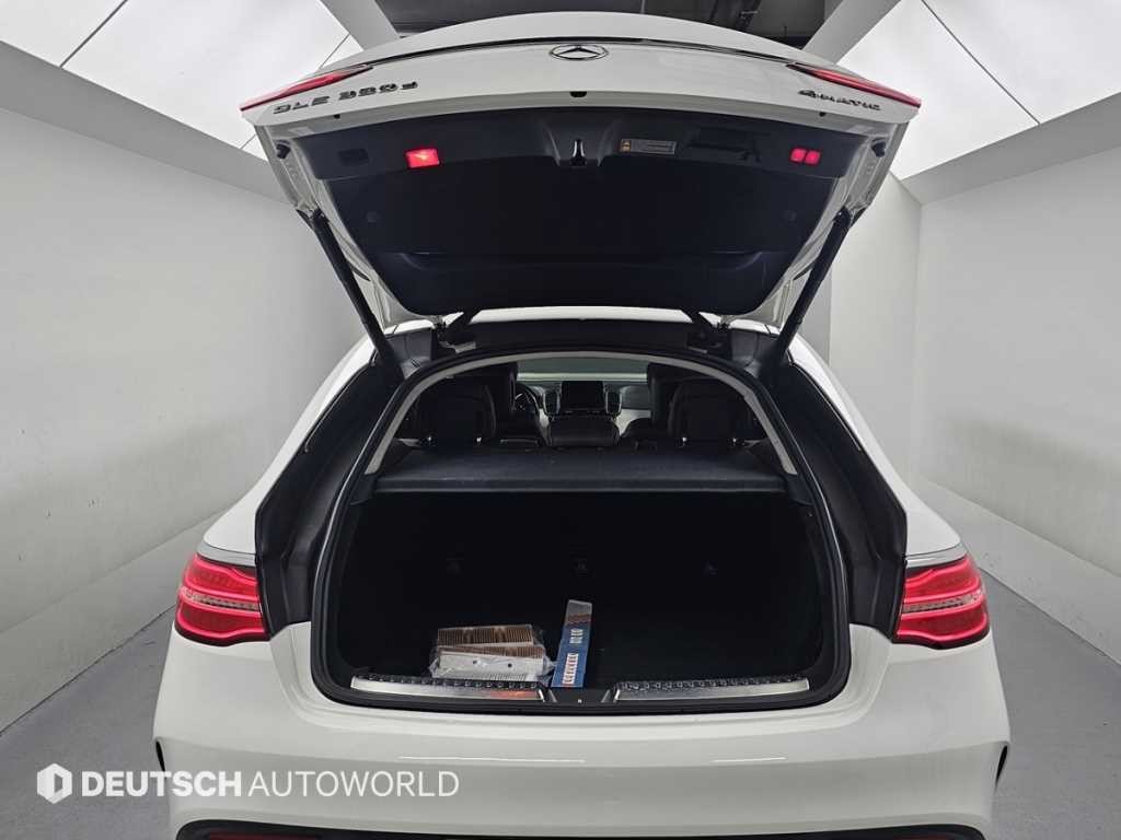 벤츠 GLE 클래스 GLE 클래스 W166 GLE 350 d 4MATIC 쿠페 이미지 19