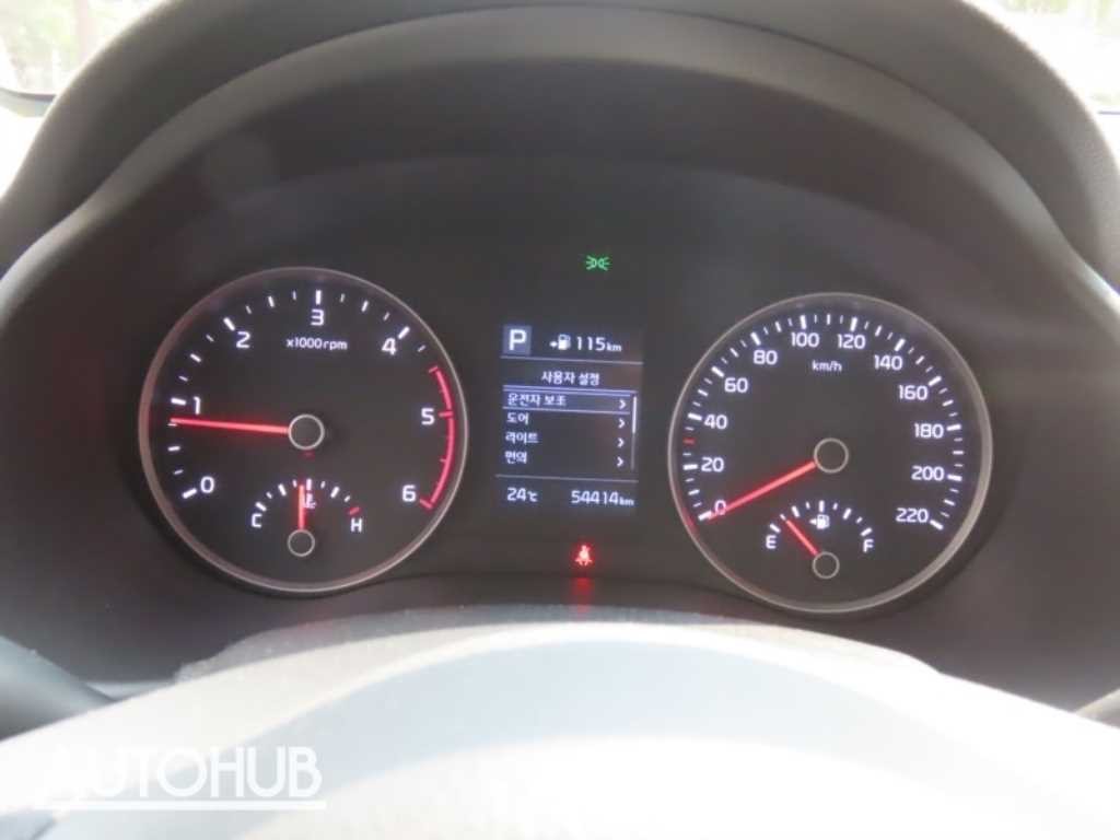 기아 스토닉 디젤 1.6 프레스티지 이미지 5