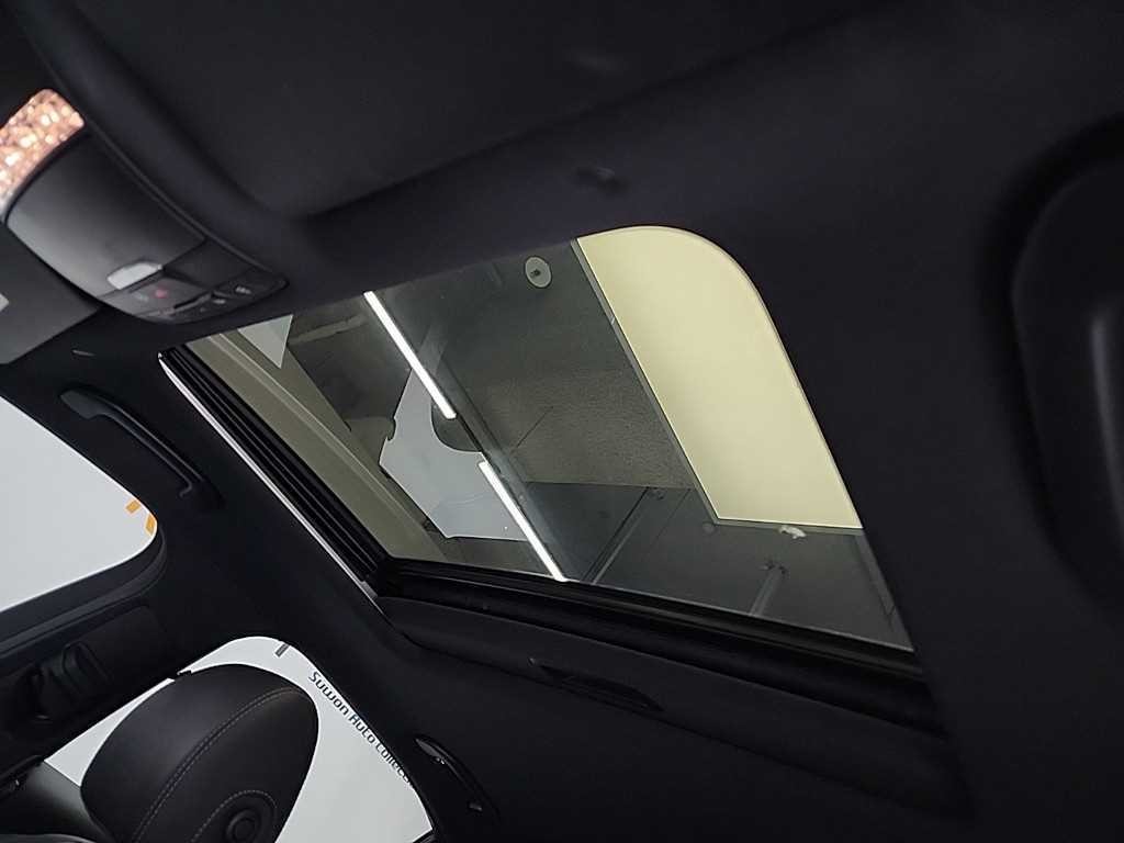 벤츠 E 클래스 E-클래스 W213 E300e 4MATIC 익스클루시브 이미지 14