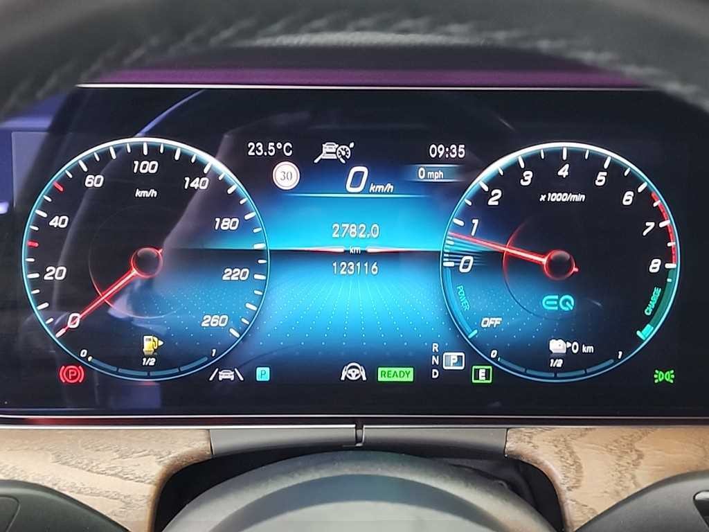 벤츠 E 클래스 E-클래스 W213 E300e 4MATIC 익스클루시브 이미지 6