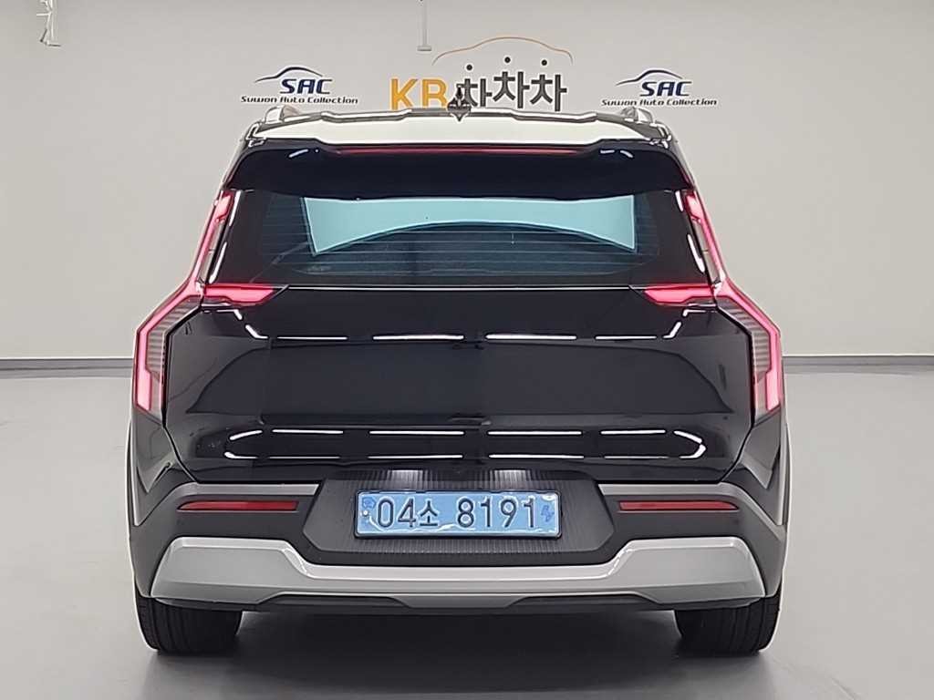 기아 EV9 롱레인지 2WD 에어 이미지 3