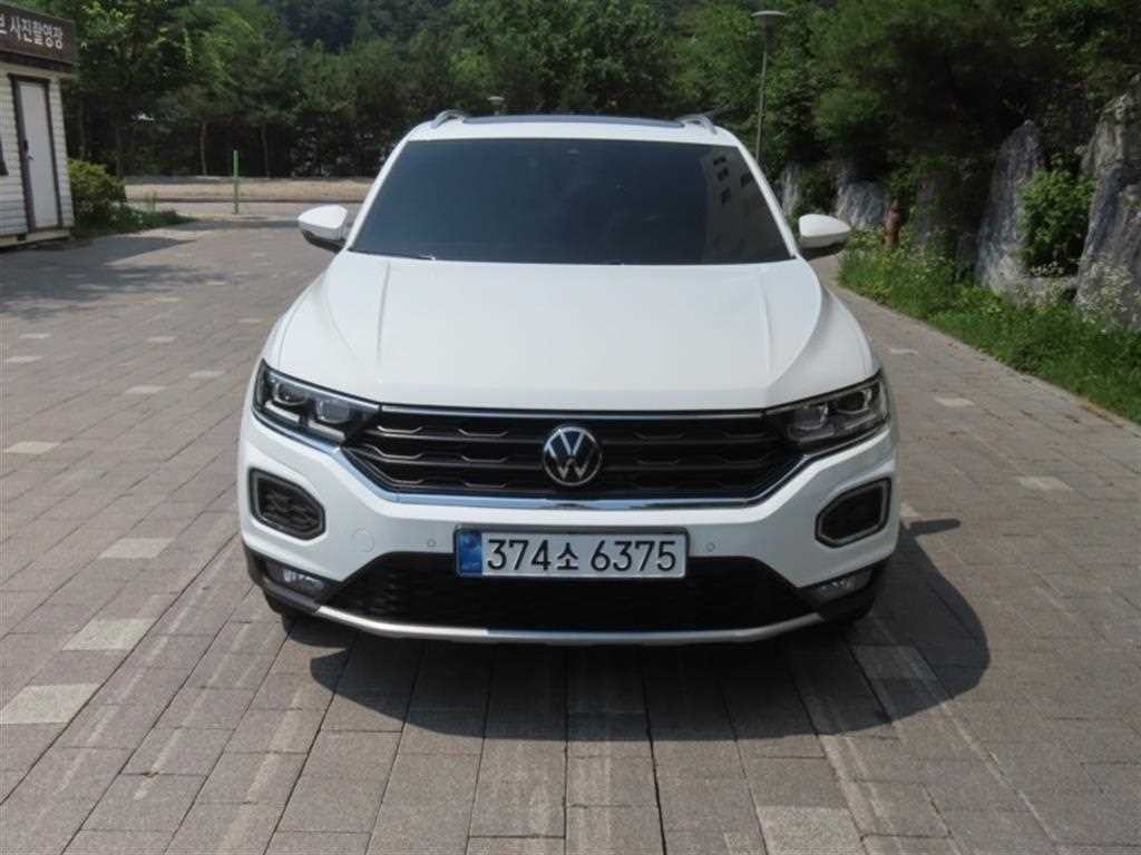 폭스바겐 티록 2.0 TDI 프레스티지 이미지 1