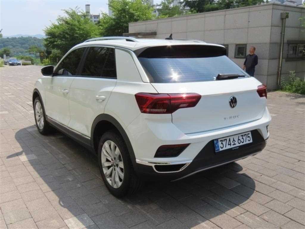 폭스바겐 티록 2.0 TDI 프레스티지 이미지 4