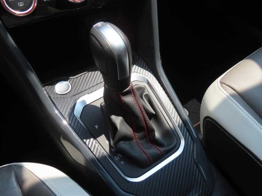 폭스바겐 티록 2.0 TDI 프레스티지 이미지 6