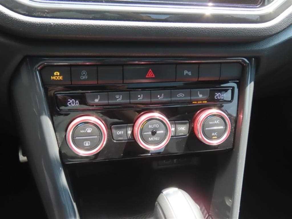 폭스바겐 티록 2.0 TDI 프레스티지 이미지 7