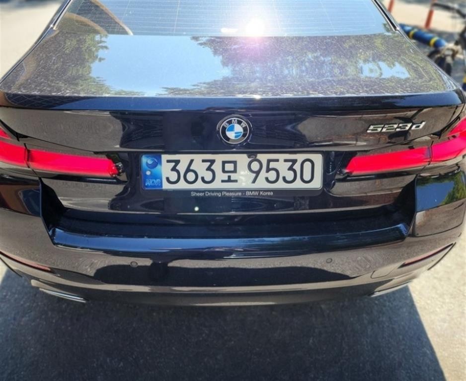 BMW 5시리즈 5시리즈 (G30) 523d M 스포츠 이미지 2