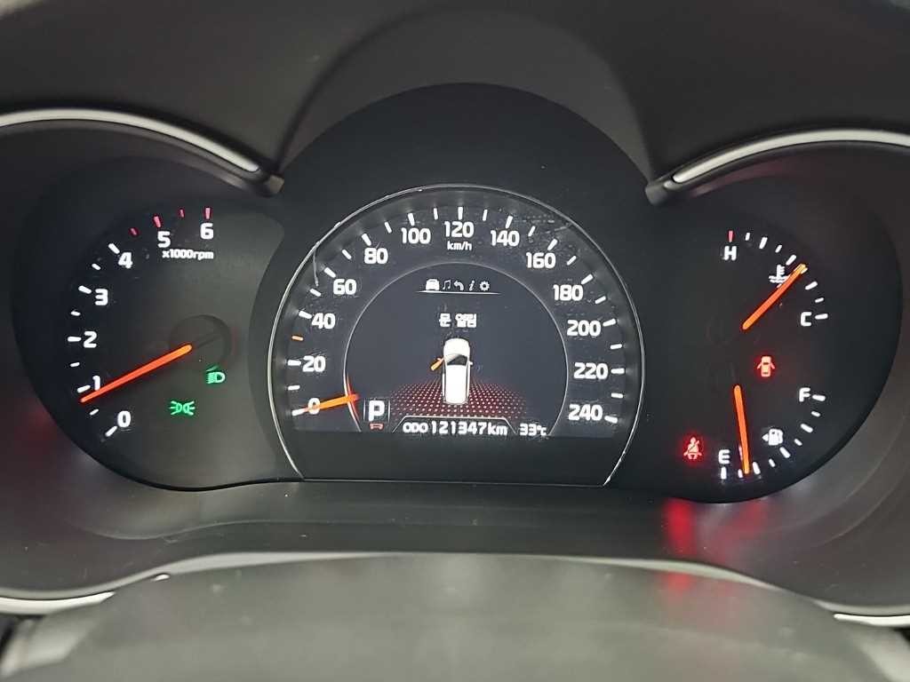 기아 쏘렌토 뉴 쏘렌토 R 2WD 2.0 TLX 스페셜 이미지 6