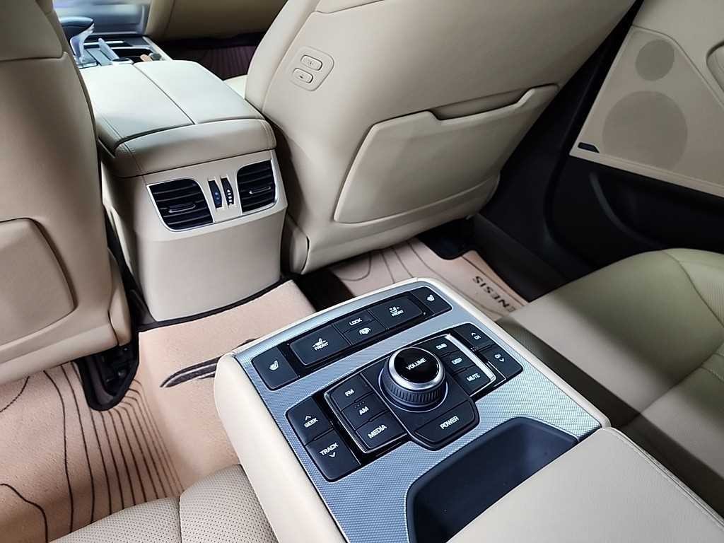 제네시스 G80 3.3 GDI AWD 프리미엄 럭셔리 이미지 12
