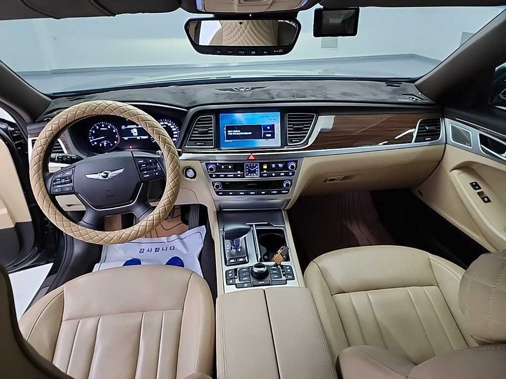 제네시스 G80 3.3 GDI AWD 프리미엄 럭셔리 이미지 6