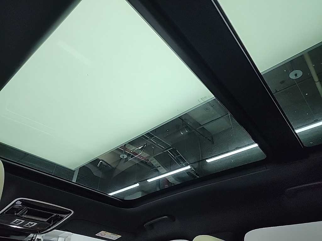 랜드로버 레인지로버 벨라 3.0 D300 R-다이나믹 HSE 이미지 14