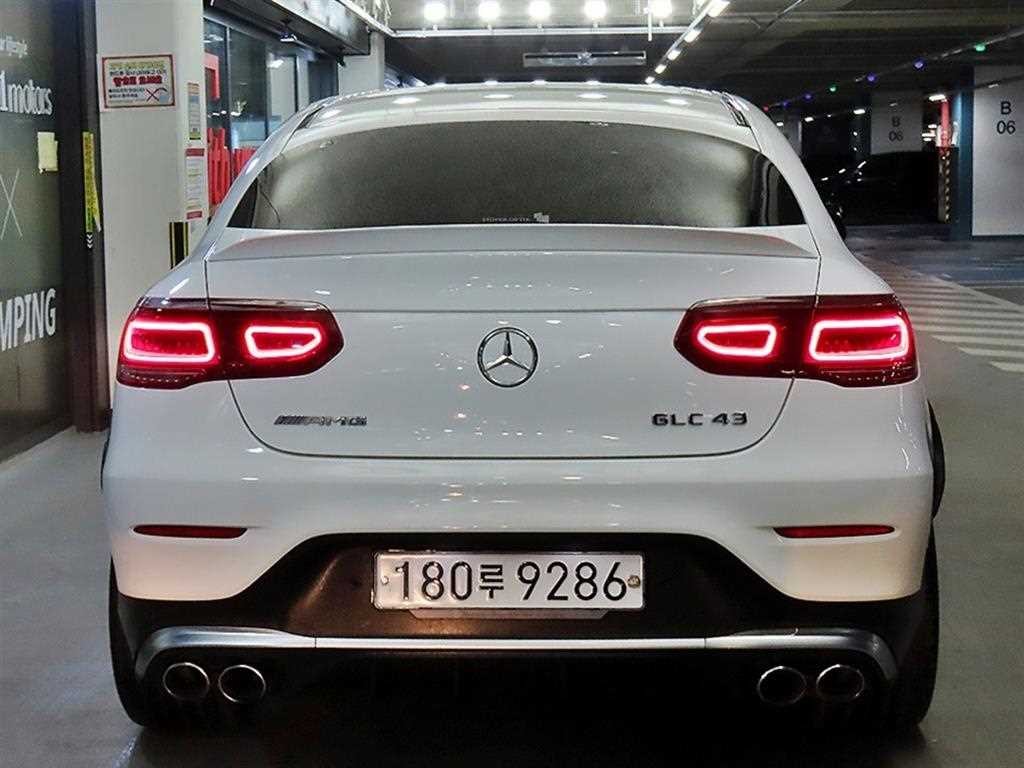 벤츠 GLC 클래스 GLC클래스 X253 AMG GLC 43 4MATIC 쿠페 이미지 5