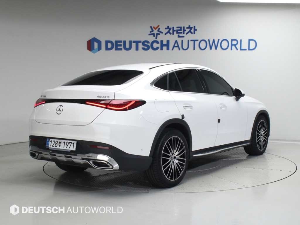 벤츠 GLC 클래스 GLC클래스 X254 GLC300 4MATIC 쿠페 아방가르드 이미지 2