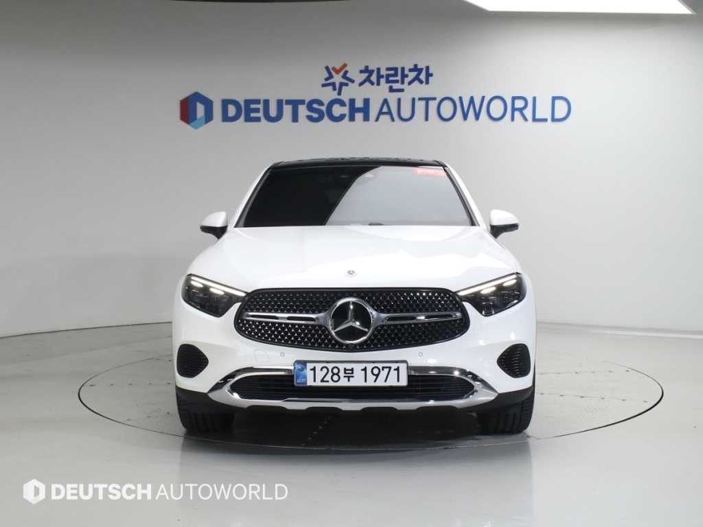 벤츠 GLC 클래스 GLC클래스 X254 GLC300 4MATIC 쿠페 아방가르드 이미지 3
