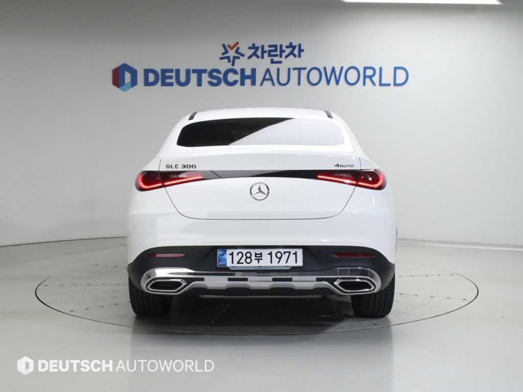벤츠 GLC 클래스 GLC클래스 X254 GLC300 4MATIC 쿠페 아방가르드 이미지 4