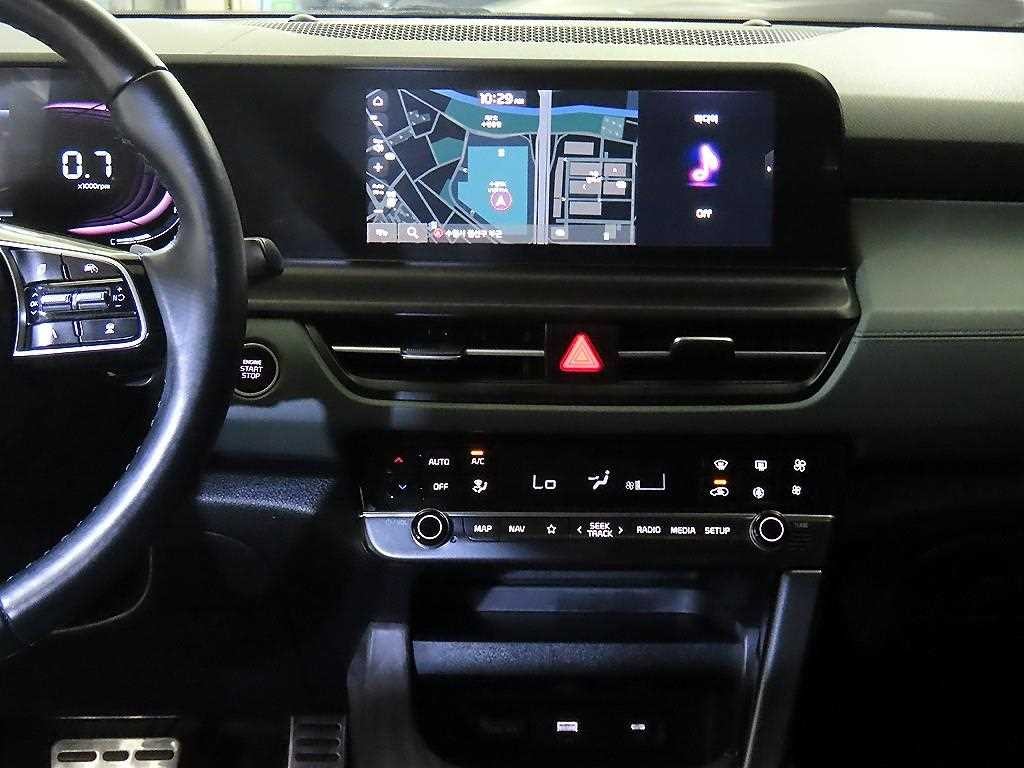 기아 셀토스 더 뉴 셀토스 가솔린 1.6 터보 4WD 그래비티 이미지 11