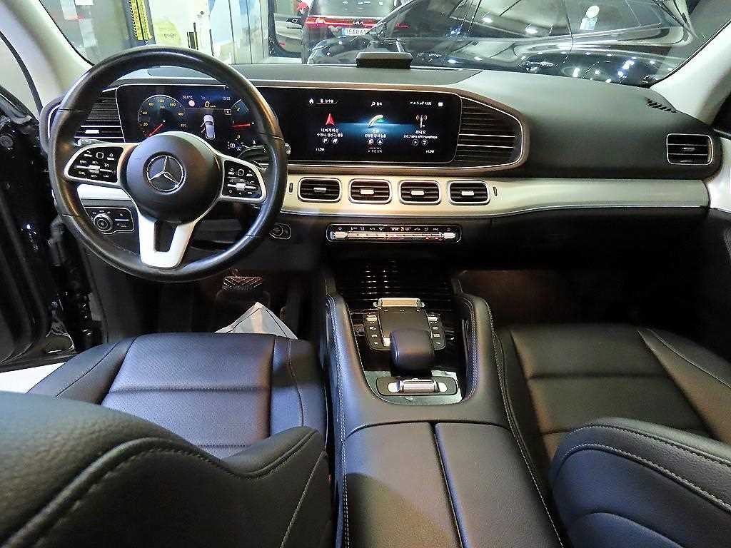 벤츠 GLE 클래스 GLE 클래스 W167 GLE 300d 4MATIC 이미지 10