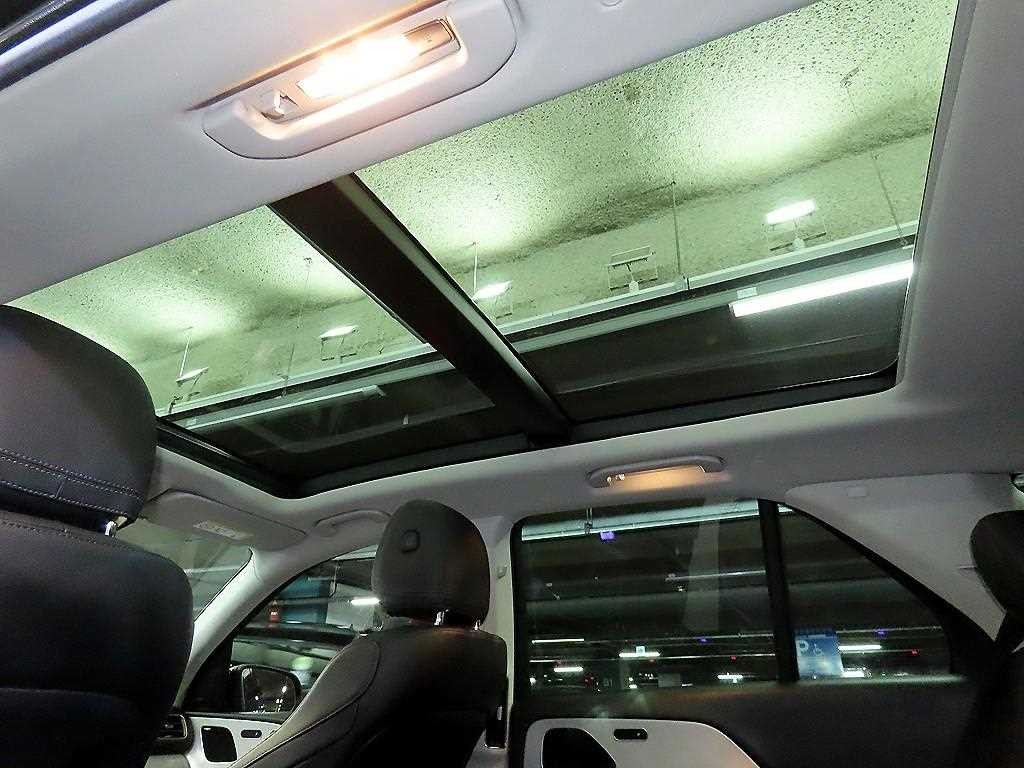 벤츠 GLE 클래스 GLE 클래스 W167 GLE 300d 4MATIC 이미지 14