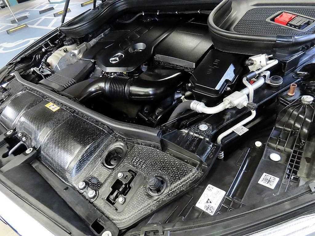 벤츠 GLE 클래스 GLE 클래스 W167 GLE 300d 4MATIC 이미지 19