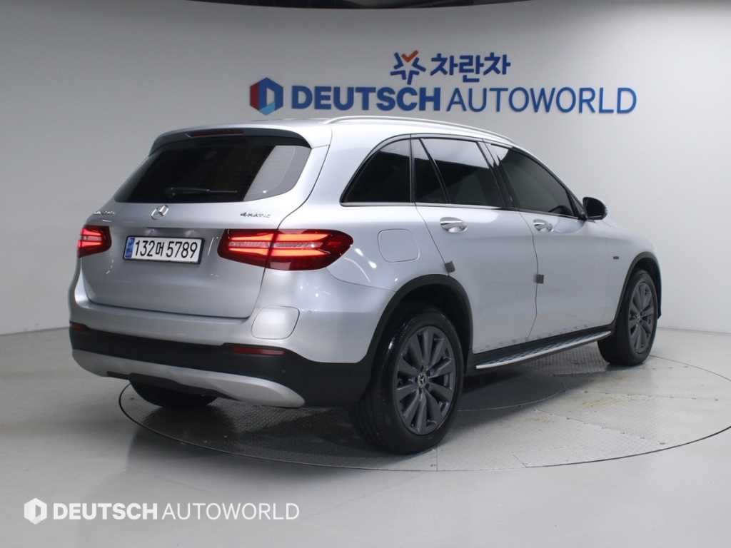 벤츠 GLC 클래스 GLC클래스 X253 GLC 350 e 4MATIC 프리미엄 이미지 2