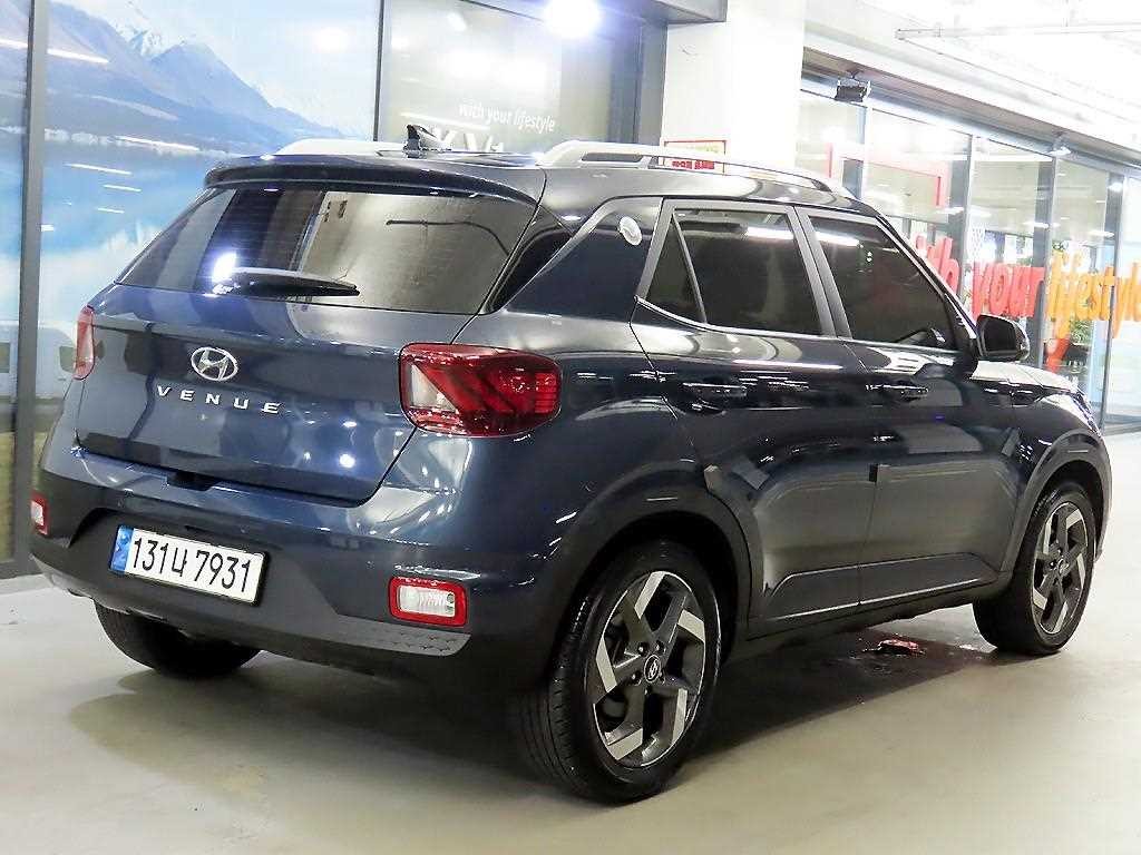 현대 베뉴 1.6 플럭스 이미지 4