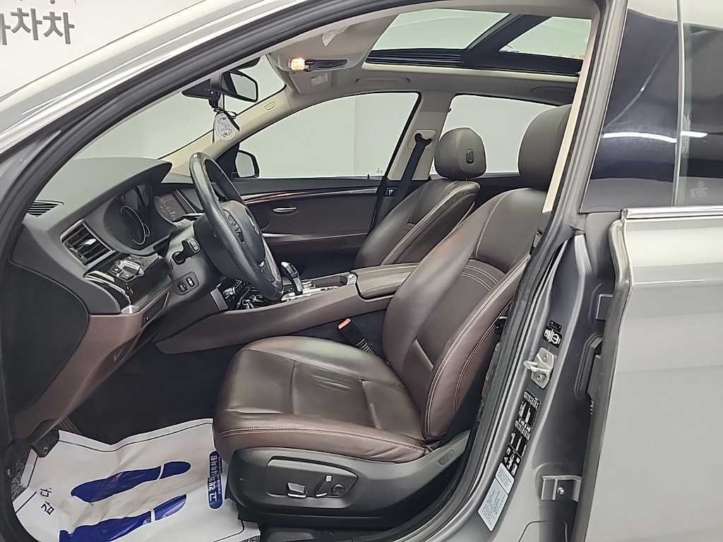 BMW 그란투리스모 5시리즈 GT (F07) GT 30d xDRIVE 이미지 11