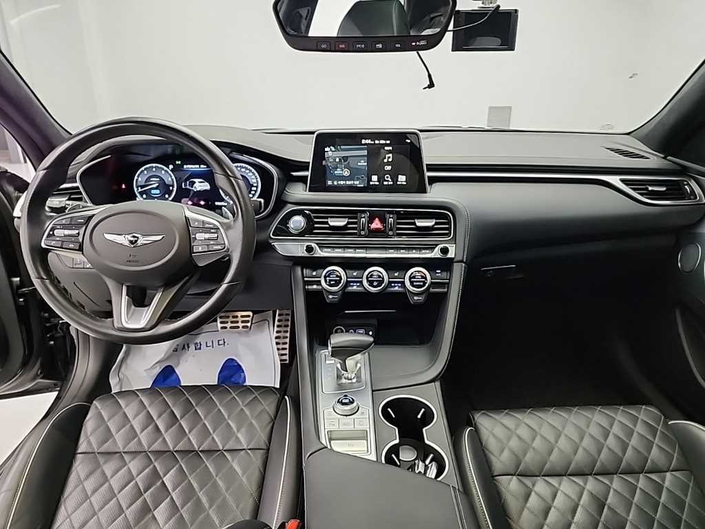 제네시스 G70 2.0T AWD 스포츠 패키지 이미지 7