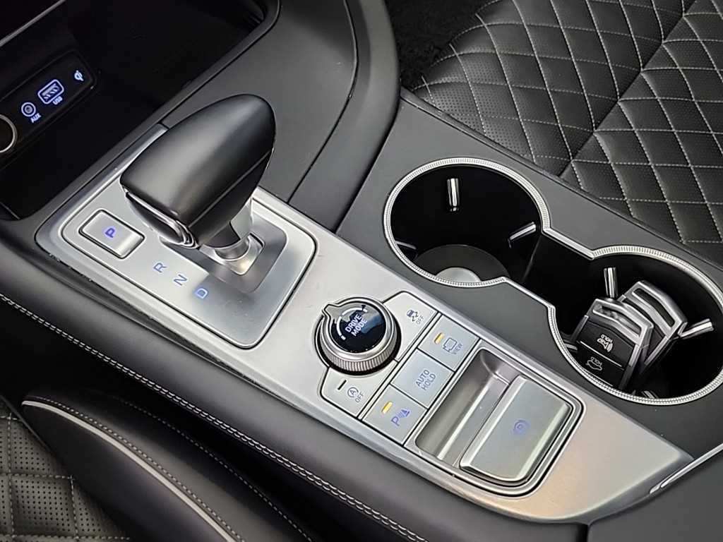 제네시스 G70 2.0T AWD 스포츠 패키지 이미지 8